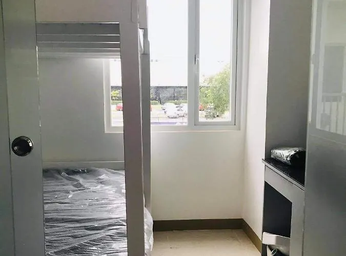 Staycation Condotel South Residences * Manila