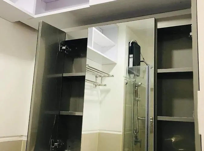 Staycation Condotel South Residences Apartahotel *