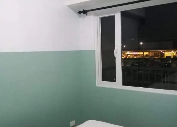 Apartahotel Staycation Condotel South Residences